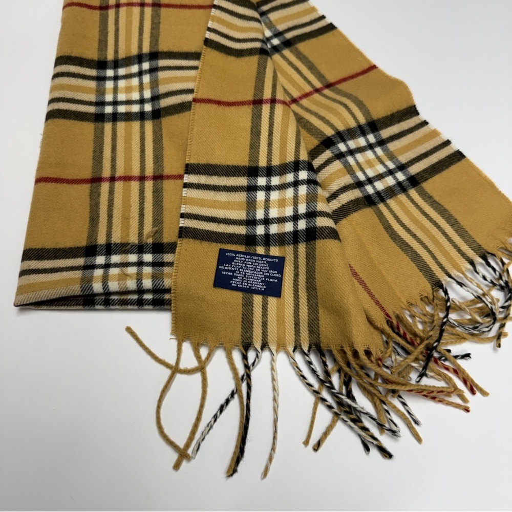 V. FRAAS Cashmink 100% Acrylic Beige Red Check Plaid Fringe Scarf